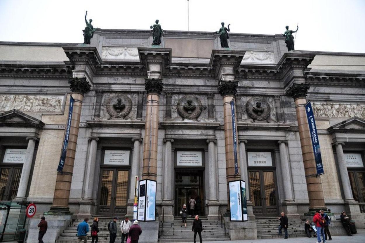 Cinquantenaire Appartement Bryssel Exteriör bild